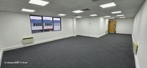 Unit 4, Edmonton Trade Park, Advent Way, Edmonton, London, N18