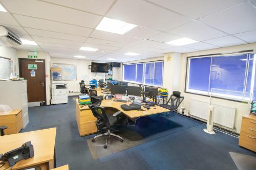 Unit 15, Britannia Industrial Estate, Poyle Road, Colnbrook, Heathrow, SL3