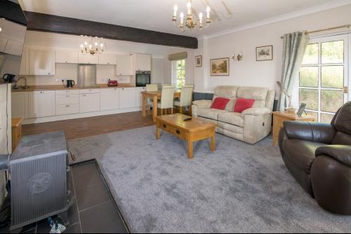 Fron Farm, Bontnewydd, Aberystwyth, SY23