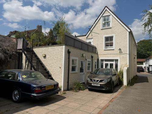 31 High Street, Cookham, SL6