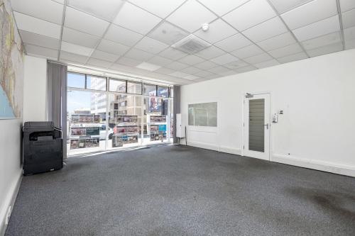 32-33 Queens Road, Brighton, BN1