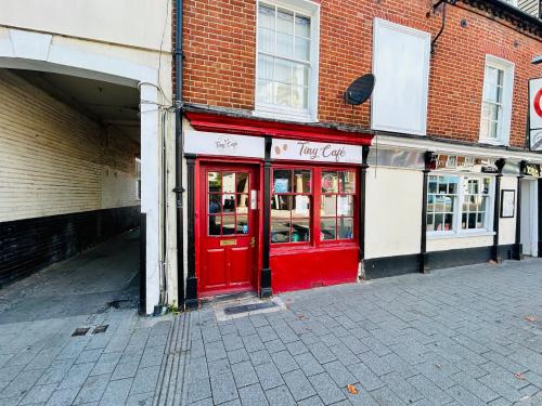 15 The Broadway, Newbury, RG14