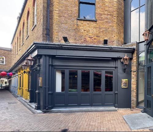 Unit 7, The Griffin Centre, Kingston, London, KT1