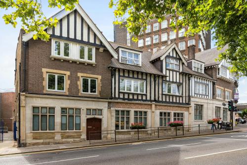 5-9 The Broadway, Stanmore, HA7