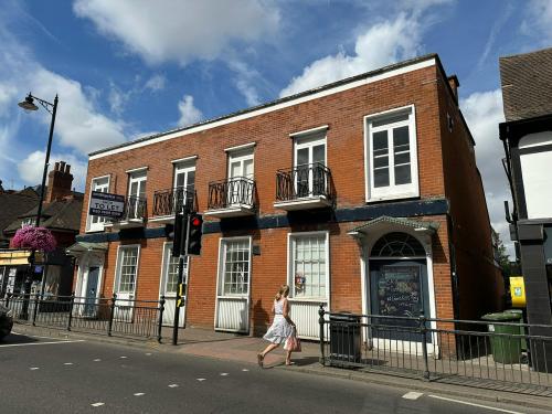 69 High Street, Billericay, CM12