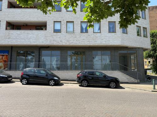 Unit B, 139 Beaumont Road, Southfields, London, SW19