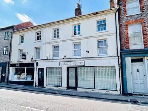 4 Bridge Street, Hungerford, RG17