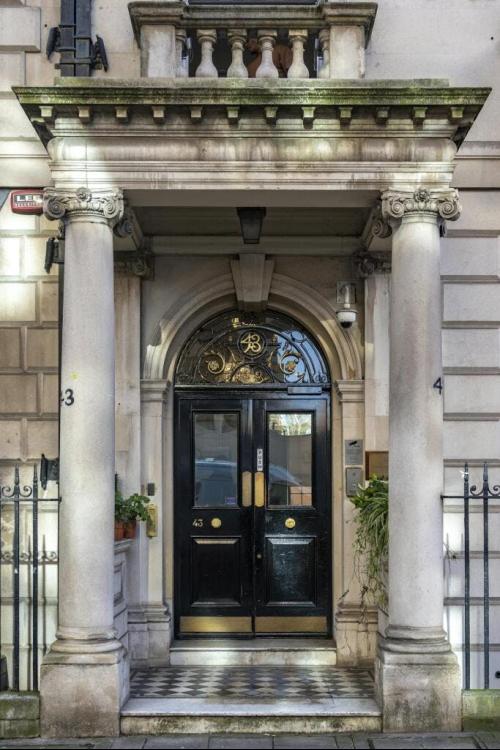 43 Upper Grosvenor Street, Mayfair, London, W1K