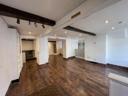 Roman Quay, 3 High Street, Fordingbridge, SP6