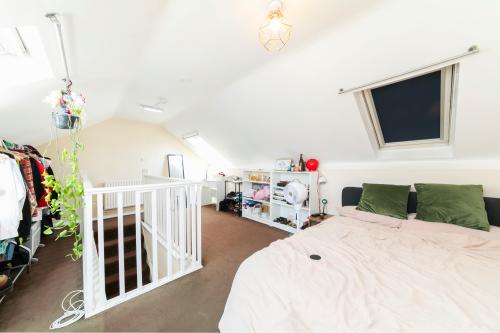 345 Archway Road, Highgate, London, N6
