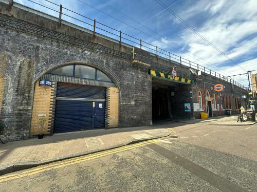 Arch 389 Mentmore Terrace, London Fields, London, E8