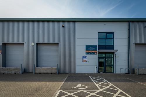 Unit 7, Thurrock Trade Park, Oliver Road, West Thurrock, RM20