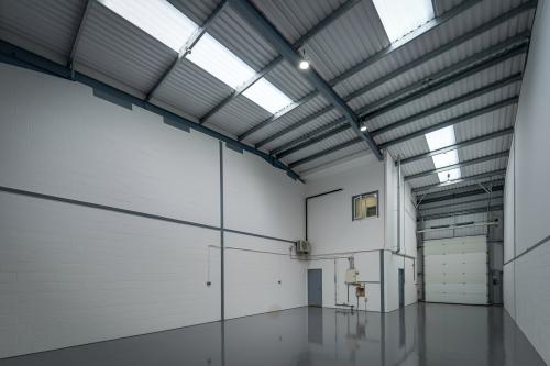 Unit 19, Thurrock Trade Park, Oliver Road, West Thurrock, RM20