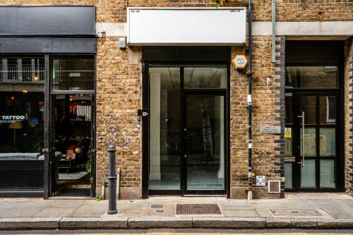 Unit 4D, 63-65 Princelet Street, Spitalfields, London, E1