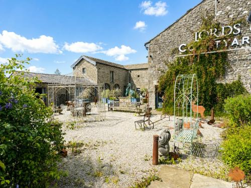 The Courtyard, A65, Settle, BD24