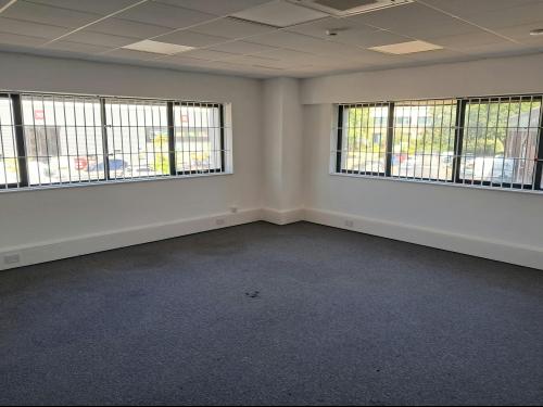 Unit 12C, The Western Centre, Bracknell, RG12