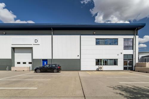 Units C & D, Elstree Trade Park, Elstree Way, Borehamwood, WD6