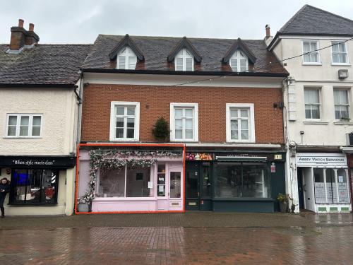7 Market Square, Waltham Abbey, EN9
