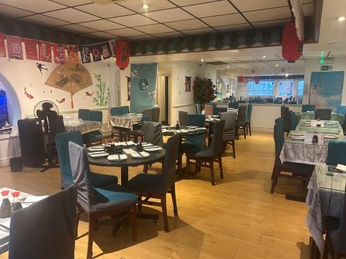 89-91, 89 Old Church Road, Chingford, London, E4