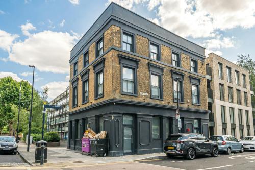 299 Manchester Road, Canary Wharf, London, E14