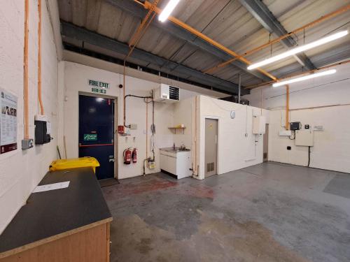 Unit 5, Hollin Lane, Stacey Bushes, Milton Keynes, MK12