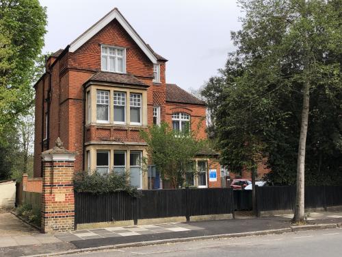 5 Waldegrave Park, Twickenham, TW1