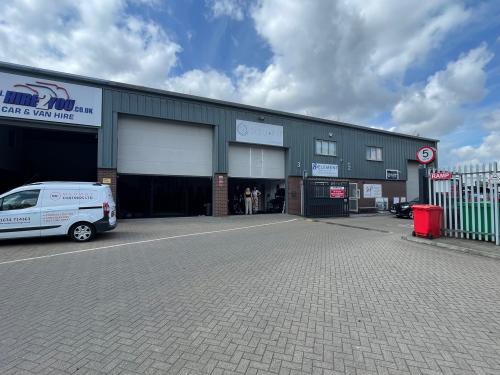 2 Cliffe Yard, Medway City Estate, Anthonys Way, Rochester, ME2