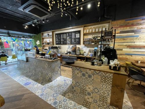 Unit Six, Stratford Shopping Centre, Stratford Mall, Stratford City, London, E15