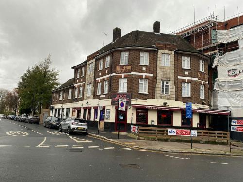 Red House, 299 Barking Road, Plaistow, London, E13