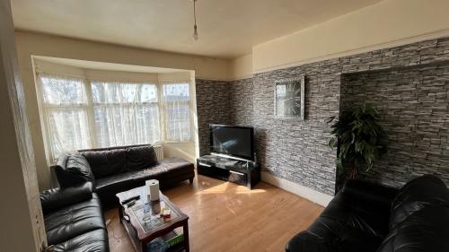734+734a Anlaby Road, Hull, HU4