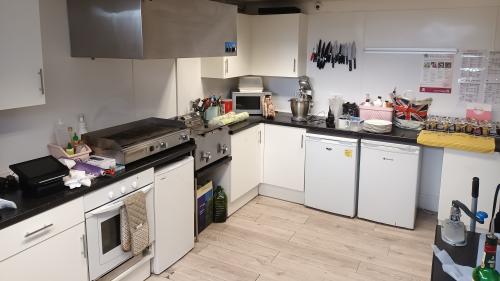 123 Newland Avenue, Hull, HU5