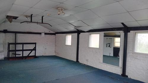 1 & 1A College Street, Sutton, Hull, HU7