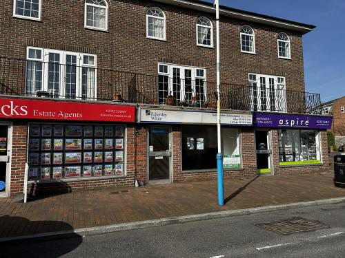 48 Stoke Road, Gosport, PO12