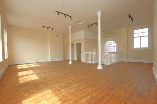 22-23 Market Place, Grantham, NG31