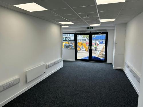Unit 10, Staples Corner Business Park, 1000 North Circular Road, Staples Corner, London, NW2