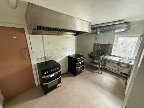 984 Abbeydale Road, Sheffield, S7