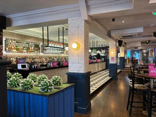 54 Hall Gate, Slug & Lettuce, Doncaster, DN1
