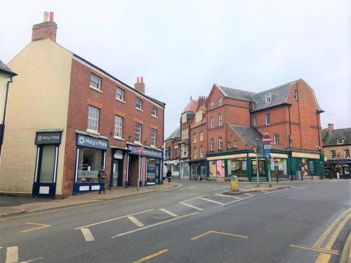 8 Burton Street, Melton Mowbray, LE13