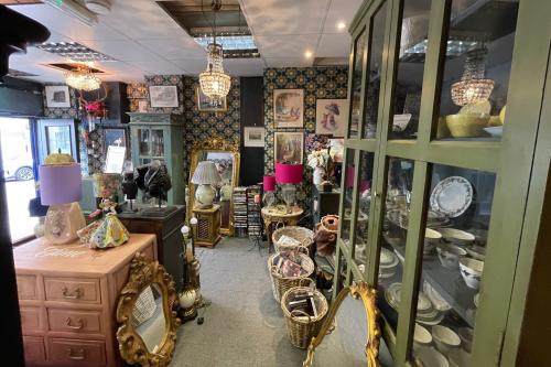527A Green Lanes, Harringay, London, N4