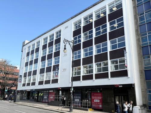 96-99 Queens Road, Brighton, BN1