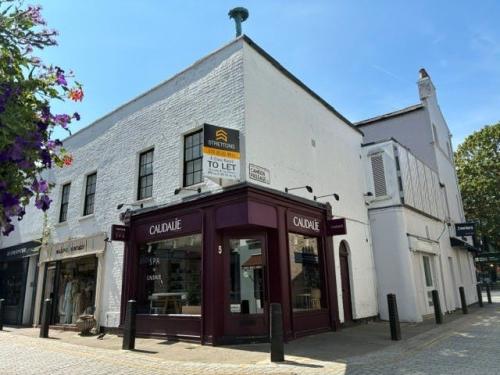 5-3a Camden Passage, Islington, London, N1