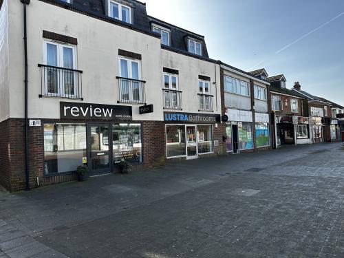256 London Road, Waterlooville, PO7