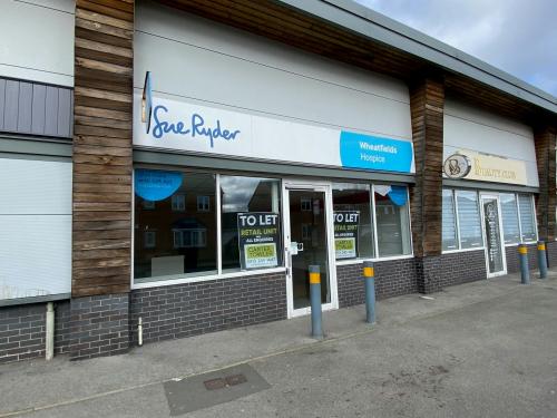 Unit 2, Langbar Retail Park, Swarcliffe Avenue, Leeds, LS14