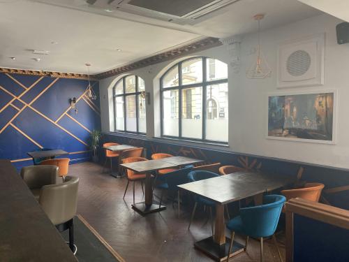 Lord Bute, 36 James Street, Cardiff, CF10