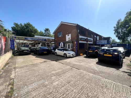 5 Wealdstone Road, Sutton, SM3