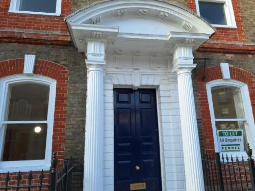 17 Market Place, Southwold, IP18