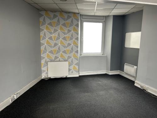 4 Mannamead Road, Plymouth, PL4