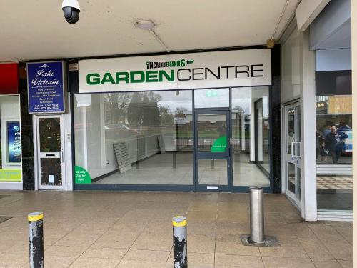 Unit 8B, Crossgates Shopping Centre, Cross Gates, Leeds, LS15