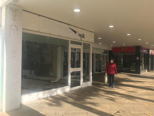 Unit 28, Fareham Shopping Centre, 89 West Street, Fareham, PO16