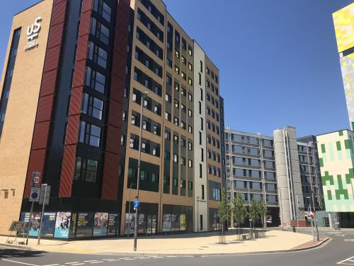 Unit B Chaucer House, Isambard Brunel Road, Portsmouth, PO1